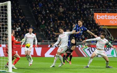 FC Inter's forward Marko Arnautovic scores goal during the Italian Serie A soccer match between FC Inter and Fiorentina at Giuseppe Meazza Stadium in Milan, Italy, 10 February 2025. ANSA / ROBERTO BREGANI