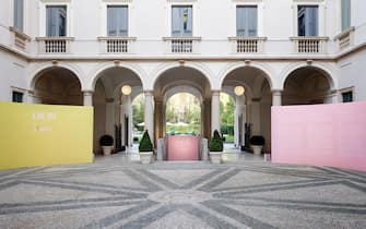 poltrona Monsieur Dior salone del mobile 2023