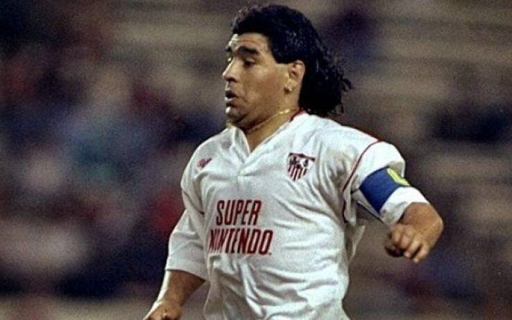 Maradona a Siviglia nella stagione 1992/1993