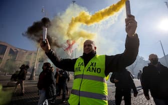 corteo protesta taxi roma