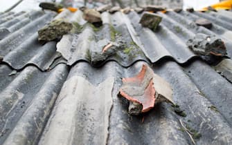 Roof detail with stones