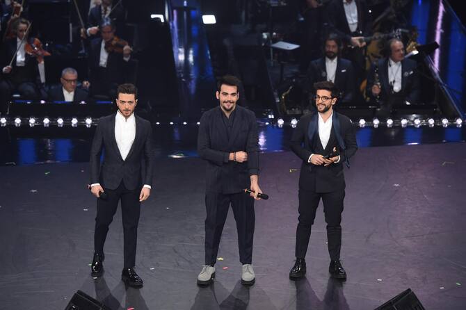 I cantanti di Sanremo 2024, Il Volo all'Ariston canta Capolavoro. FOTO