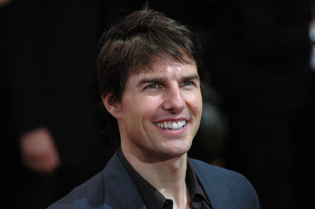 Tom_Cruise_360bShutterstock.com.jpg