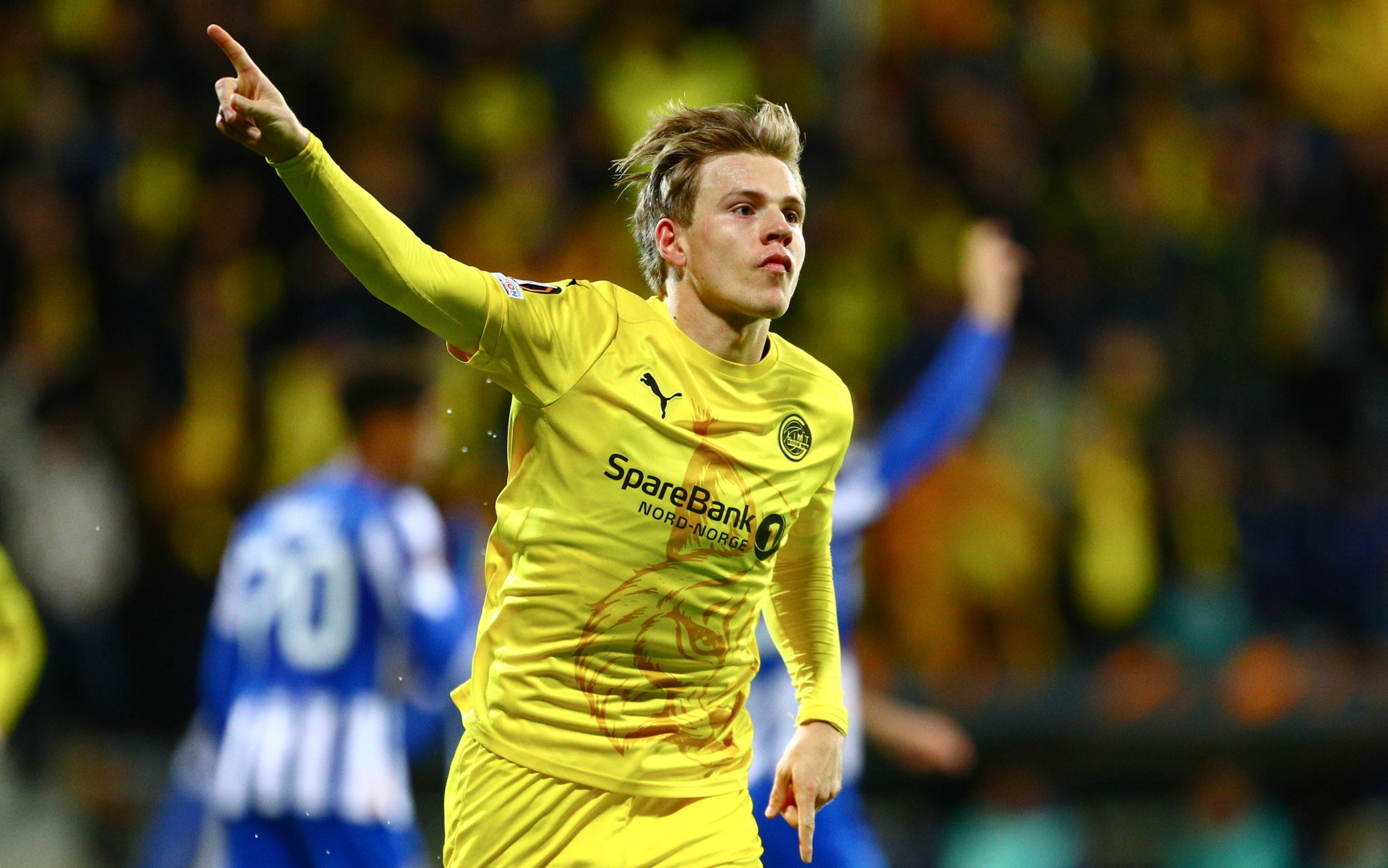 Doppietta e assist, è Hauge show contro il Porto