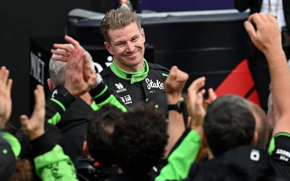 https://static.sky.it/editorialimages/ffaf13124b21ad5b8c5e08c039614b6667f0274f/skysport/it/motori/formula-1/video/2025/07/06/f1-gp-silverstone-piria-commento/hulkenberg_ansa.jpeg?im=Resize,width=565