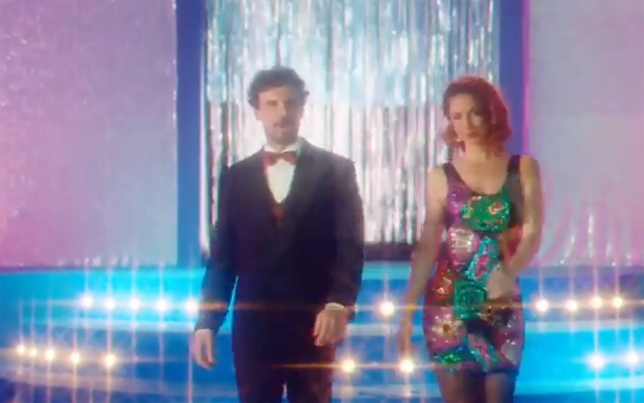 Un momento del teaser del video di "Ricordami" Tommaso Paradiso Ricordami