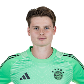 Jonas Urbig