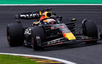 FP3 a Verstappen, McLaren in palla. Leclerc 5°
