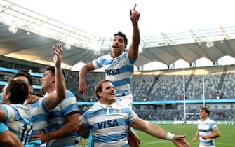 SYDNEY, AUSTRALIA - NOVEMBER 14: Santiago Carreras of Argentina celebrates after winning the 2020 Tri-Nations rugby match between the New Zealand All Blacks and the Argentina Los Pumas at Bankwest Stadium on November 14, 2020 in Sydney, Australia. (Photo by Cameron Spencer/Getty Images)