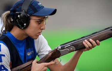 Italy's Jessica Rossi competes in the trap women's event at the Rio 2016 Olympic Games at the Olympic Shooting Centre in Rio de Janeiro on August 7, 2016. / AFP / PHILIPPE LOPEZ (Photo credit should read PHILIPPE LOPEZ/AFP via Getty Images)