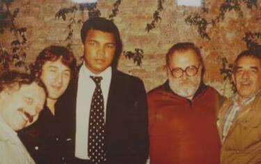 Minà e la cena con Ali, De Niro, Marquez e Leone