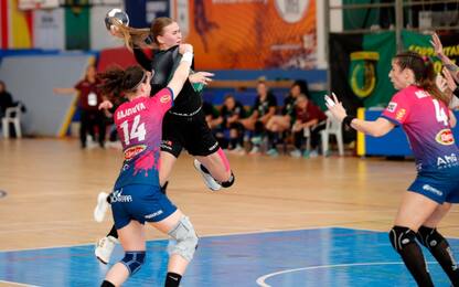 Pallamano femminile, Erice batte Salerno 29 a 23 