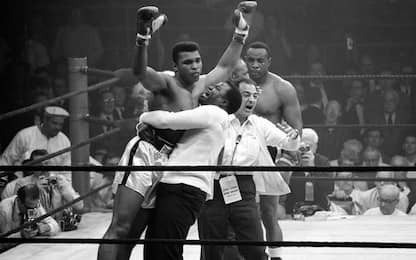 Muhammad Ali, 60 anni fa il 1° titolo mondiale