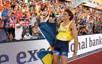 EUGENE, OREGON - JULY 24: Armand Duplantis of Team Sweden reacts after setting a world record and winning gold in the Men's Pole Vault Final on day ten of the World Athletics Championships Oregon22 at Hayward Field on July 24, 2022 in Eugene, Oregon. (Photo by Christian Petersen/Getty Images)