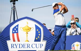 1043379222 PARIS, FRANCE - SEPTEMBER 30: Francesco Molinari of Europe plays his shot from the third tee during singles matches of the 2018 Ryder Cup at Le Golf National on September 30, 2018 in Paris, France. (Photo by Ross Kinnaird/Getty Images)