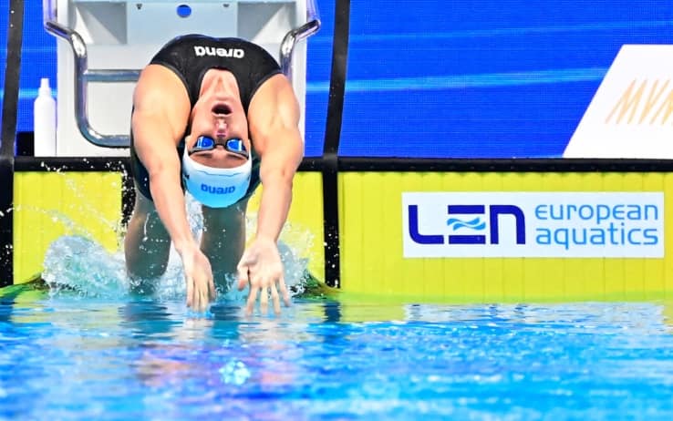 Europei nuoto, Benedetta Pilato oro nei 50 rana ...