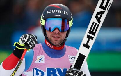 Beaver Creek, Feuz vince la discesa. 11° Paris