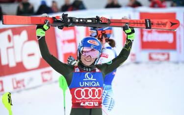 shiffrin esulta