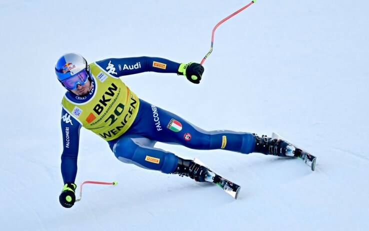 Dominik Paris impegnato nella discesa della combinata a Wengen