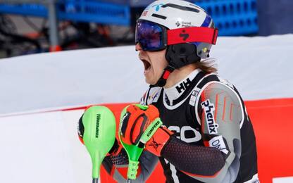 Kristoffersen vince slalom Garmisch, Vinatzer 7°