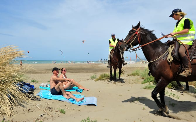 Wallpaper Toscana Distanziamento In Spiaggia I Controlli Anti Coronavirus Free HD