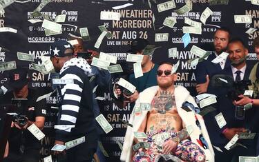 Atleti più pagati nel 2020, McGregor supera Messi