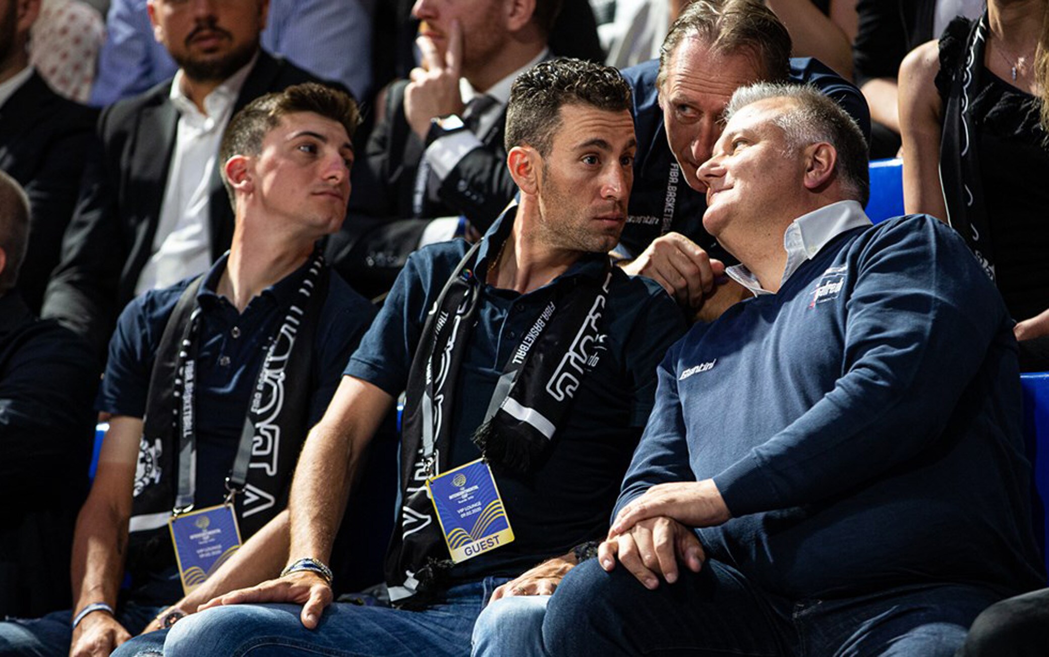 Vincenzo Nibali in tribuna per Virtus-Tenerife vincenzo nibali
