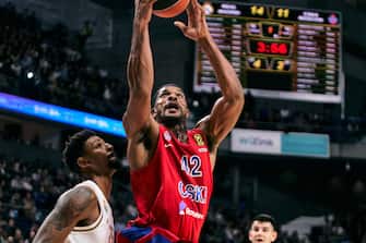 MADRID, SPAIN - NOVEMBER 22: Kyle Hines of CSKA Moscow in action during the 2019/2020 Turkish Airlines EuroLeague Regular Season Round 10 match between Real Madrid and CSKA Moscow at Wizink Center on November 22, 2019 in Madrid, Spain. (Photo by Sonia Canada/Getty Images)