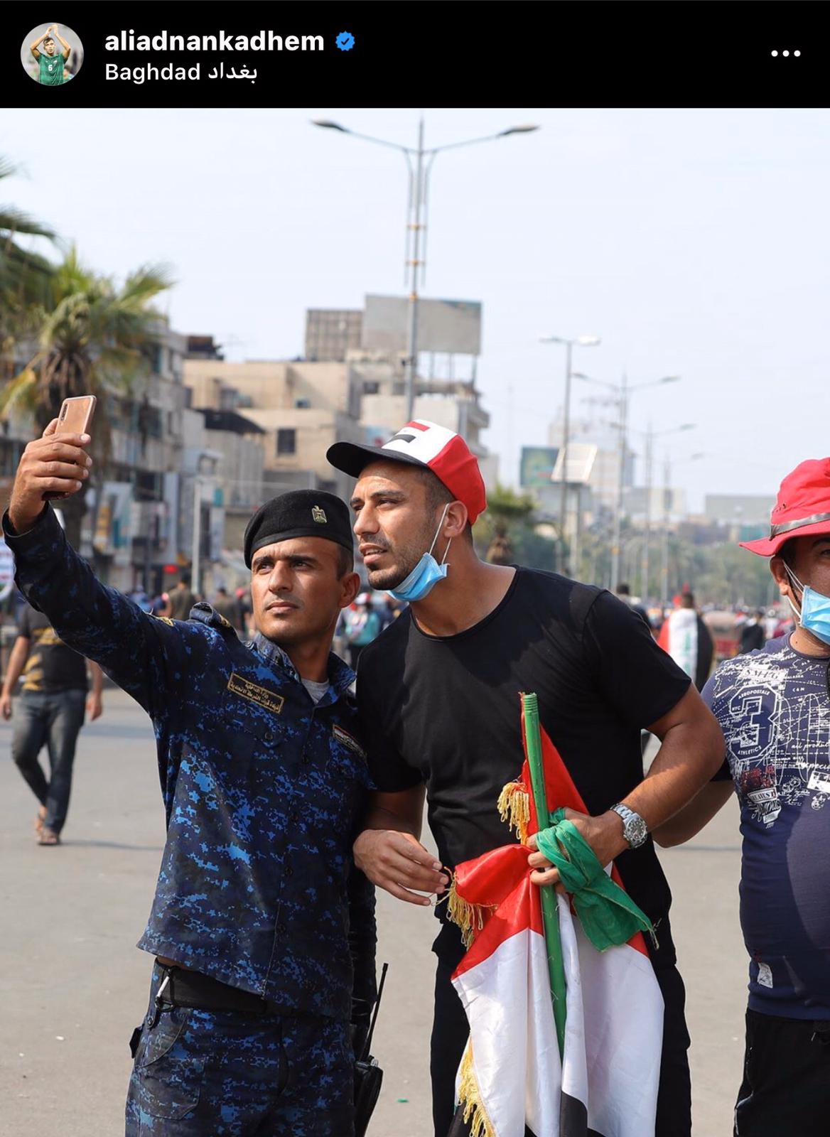 Ali Adnan selfie