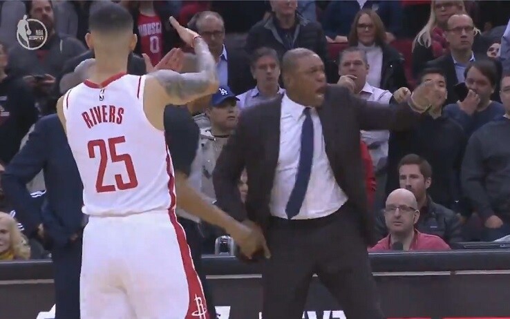 Austin Rivers chiede il fallo tecnico per il padre Doc
