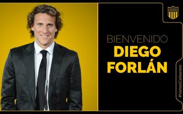 Forlan, nuova vita in panchina: guiderà il Peñarol