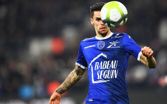 Troyes' French midfielder Jimmy Giraudon controls the ball during the French L1 football match Marseille vs Troyes on December 20, 2017 at the Velodrome stadium in Marseille, southern France.  / AFP PHOTO / ANNE-CHRISTINE POUJOULAT        (Photo credit should read ANNE-CHRISTINE POUJOULAT/AFP via Getty Images)