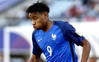 epa05988570 Christopher Nkunku of France action during the group stage match of the FIFA U-20 World Cup 2017 between France and Vietnam in Cheonan, South Korea, 25 May 2017.  EPA/KIM HEE-CHUL