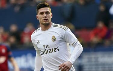 Jovic in isolamento: suo amico positivo al virus