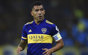 BUENOS AIRES, ARGENTINA - JANUARY 26: Carlos Tevez of Boca Juniors looks on during a match between Boca Juniors and Independiente as part of Superliga 2019/20 at Alberto J. Armando Stadium on January 26, 2020 in Buenos Aires, Argentina. (Photo by Marcelo Endelli/Getty Images)