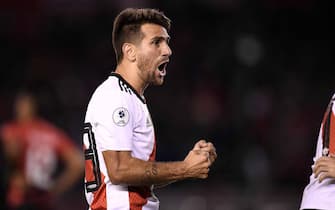epa07613987 River Plate's Leonardo Ponzio celebrates after scoring against Atletico Paranaense of Brazil during the final of the Recopa Sudamericana at Monumental Stadium in Buenos Aires, Argentina, 30 May 2019.  EPA/MATIAS GABRIEL NAPOLI