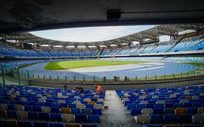 Napoli-Ajax, tensioni tra tifosi: ci sono feriti