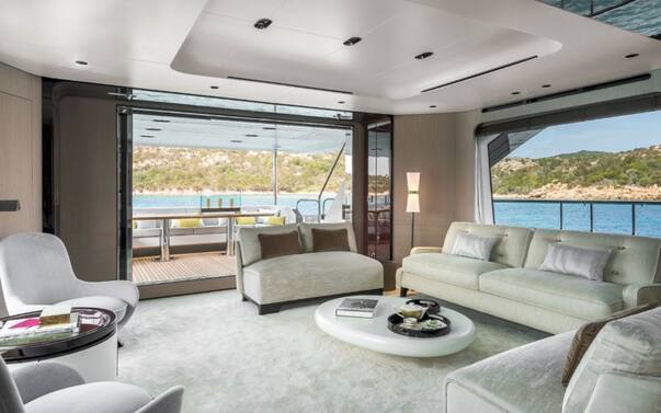 Cristiano Ronaldo e il nuovo Yacht: le vacanze con Georgina Rodriguez ...