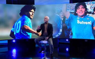 Maradona e le nuvole argentine: l'omaggio di Buffa