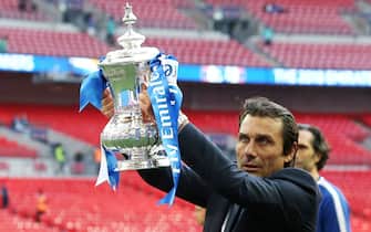 Antonio Conte manager of Chelsea holds up the FA Cup during the FA Cup Final match at Wembley Stadium, London. Picture date 19th May 2018. Picture credit should read: Simon Bellis/Sportimage via PA Images