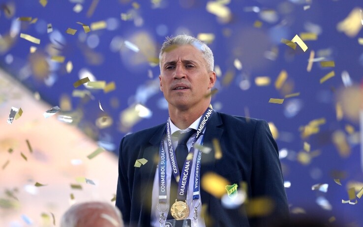 Crespo dopo il trionfo in Copa Sudamericana Crespo dopo il trionfo in Copa Sudamericana