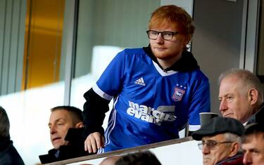 Ed Sheeran in campo: sarà sponsor dell'Ipswich