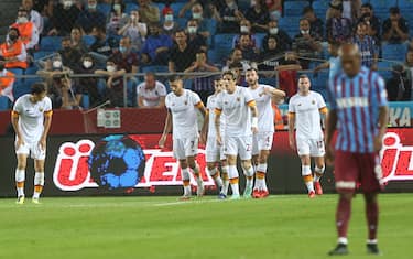 TRABZON, TURKEY - AUGUST 19: Players of AS Roma celebrate after scoring a goal during UEFA Europa Conference League play-off first leg soccer match between Trabzonspor and AS Roma at Medical Park Stadium in Trabzon, Turkey on August 19, 2021. (Photo by Hakan Burak Altunoz/Anadolu Agency via Getty Images)