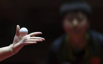 (180112) -- BEIJING, Jan. 12, 2018 (Xinhua) -- Liu Shiwen of China serves during the women's singles quarterfinal match against Mu Zi of China at the 2017 World Table Tennis Championships in Dusseldorf, Germany, June 2, 2017. (Xinhua/Tao Xiyi) (Photo by Xinhua/Sipa USA)