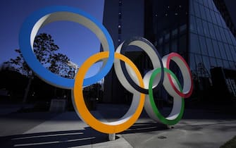 epa08331397 (FILE) View of the Olympic Rings monument in front of the Japan Olympic Committee headquarters in Tokyo, Japan, 24 March 2020 (reissued 30 March 2020). According to latest media reports on 30 March 2020, the organizing committee and the IOC are considering to select 23 July 2021 as new opening day of the Tokyo Olympics.  EPA/FRANCK ROBICHON