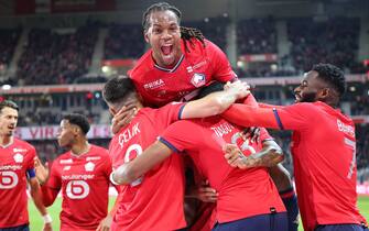 Congratulations players LOSC after goal during the French championship Ligue 1 football match between LOSC Lille and SCO Angers on November 6, 2021 at Pierre Mauroy stadium in Villeneuve-d'Ascq near Lille, France - Photo: Laurent Sanson/DPPI/LiveMedia