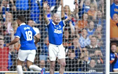 Festa per Gazza: torna al gol e scoppia in lacrime