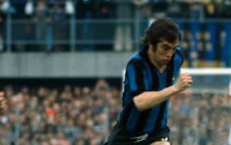 ©Lapresse
Archivio storico
sport
calcio
anni '70
Roberto Boninsegna
nella foto: il calciatore dell'Inter Roberto Boninsegna durante una partita