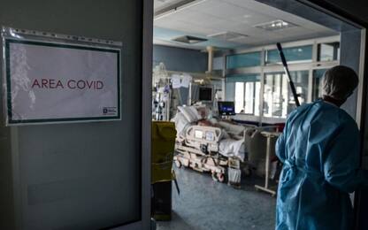 Ieri in Italia 23.976 nuovi casi e 91 decessi