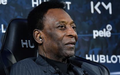 Pelé resta in ospedale: "Ma continua a migliorare"